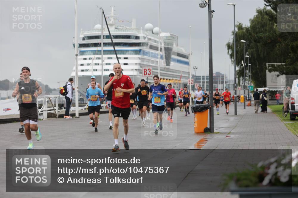 13.09.2026 - Kiel Lauf Andreas Tolksdorf http://msf.ph/oto/10475367 13.09.2026 11:47:41 Kiellinie 7659, 3 meine-sportfotos.de