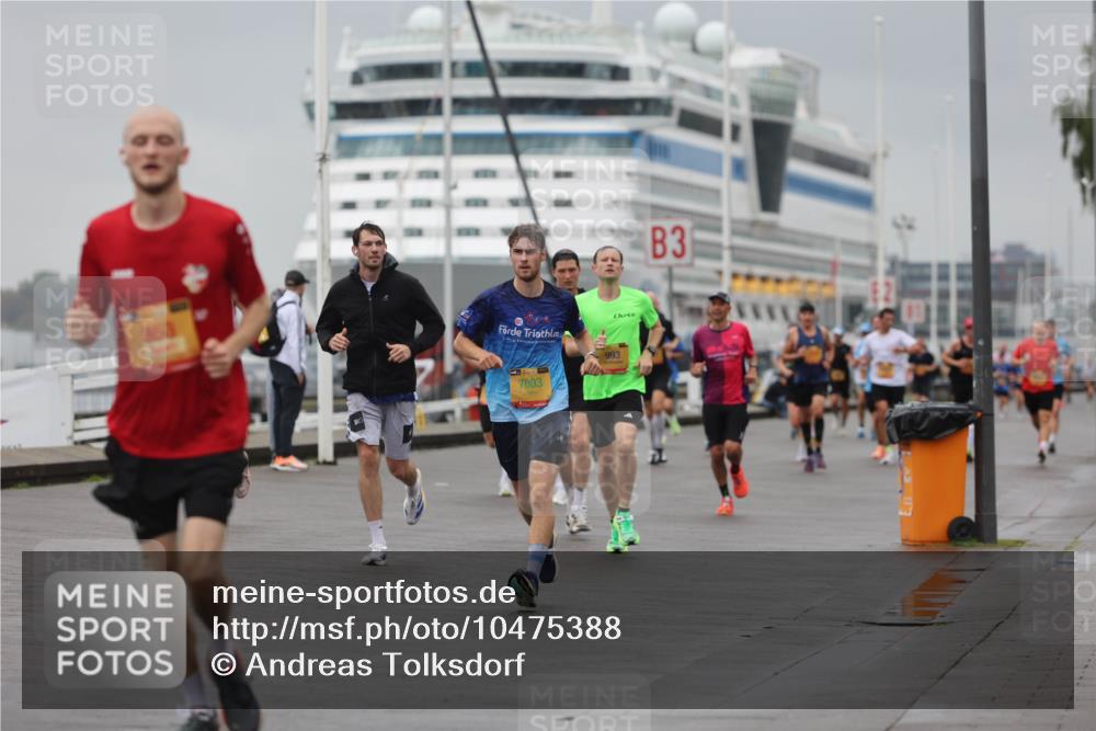 13.09.2026 - Kiel Lauf Andreas Tolksdorf http://msf.ph/oto/10475388 13.09.2026 11:47:43 Kiellinie 7003, 993, 3 meine-sportfotos.de