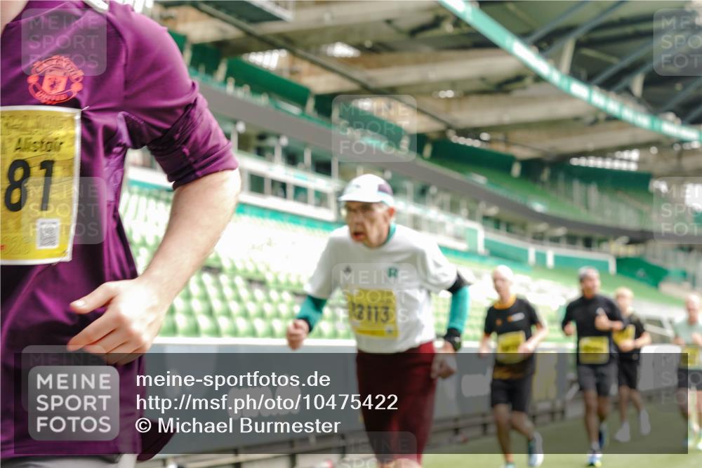13.09.2026 - 21. swb-Marathon Bremen Michael Burmester http://msf.ph/oto/10475422 13.09.2026 10:38:46 Laufen im Stadion 10090, 10091, 10135, 10138, 10139, 10150, 10168, 10188, 10190, 10204, 10205, 10217, 10229, 10238, 10259, 10260, 10273, 10274, 10279, 10280, 10283, 10305, 10314, 10315, 10323, 10360, 10363, 10364, 10370, 10375, 10376, 10378, 10404, 10432, 10457, 10465, 10469, 10488, 10493, 10501, 10505, 10510, 10511, 10526, 10576, 10595, 10598, 10609, 10619, 10630, 10645, 10654, 10661, 10662, 10664, 10674, 10681, 10682, 10686, 10695, 10697, 10802, 10823 meine-sportfotos.de