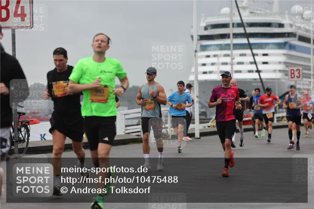 13.09.2026 - Kiel Lauf Andreas Tolksdorf http://msf.ph/oto/10475488 13.09.2026 11:47:48 Kiellinie 4, 1034, 993, 1506, 3 meine-sportfotos.de