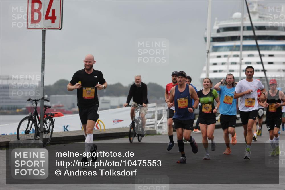 13.09.2026 - Kiel Lauf Andreas Tolksdorf http://msf.ph/oto/10475553 13.09.2026 11:47:53 Kiellinie 4, 195, 2809, 10911, 3771, 10914, 1429 meine-sportfotos.de