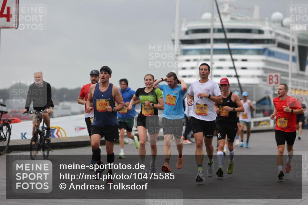 13.09.2026 - Kiel Lauf Andreas Tolksdorf http://msf.ph/oto/10475585 13.09.2026 11:47:55 Kiellinie 4, 38, 2809, 3, 3771, 10914, 4923, 10911 meine-sportfotos.de