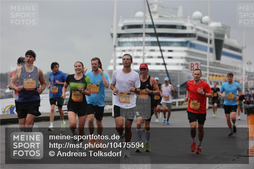 13.09.2026 - Kiel Lauf Andreas Tolksdorf http://msf.ph/oto/10475594 13.09.2026 11:47:55 Kiellinie 2809, 9750, 38, 10911, 39, 3771, 3, 39, 10914, 1429, 4923 meine-sportfotos.de