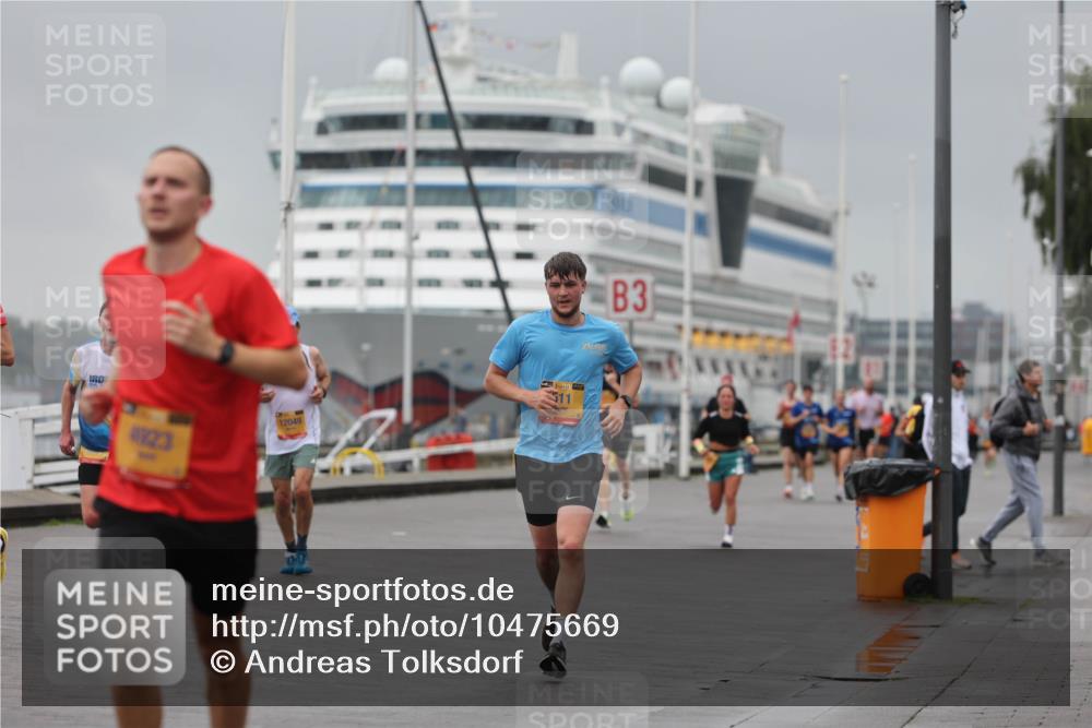 13.09.2026 - Kiel Lauf Andreas Tolksdorf http://msf.ph/oto/10475669 13.09.2026 11:47:59 Kiellinie 123, 12049, 11, 3 meine-sportfotos.de