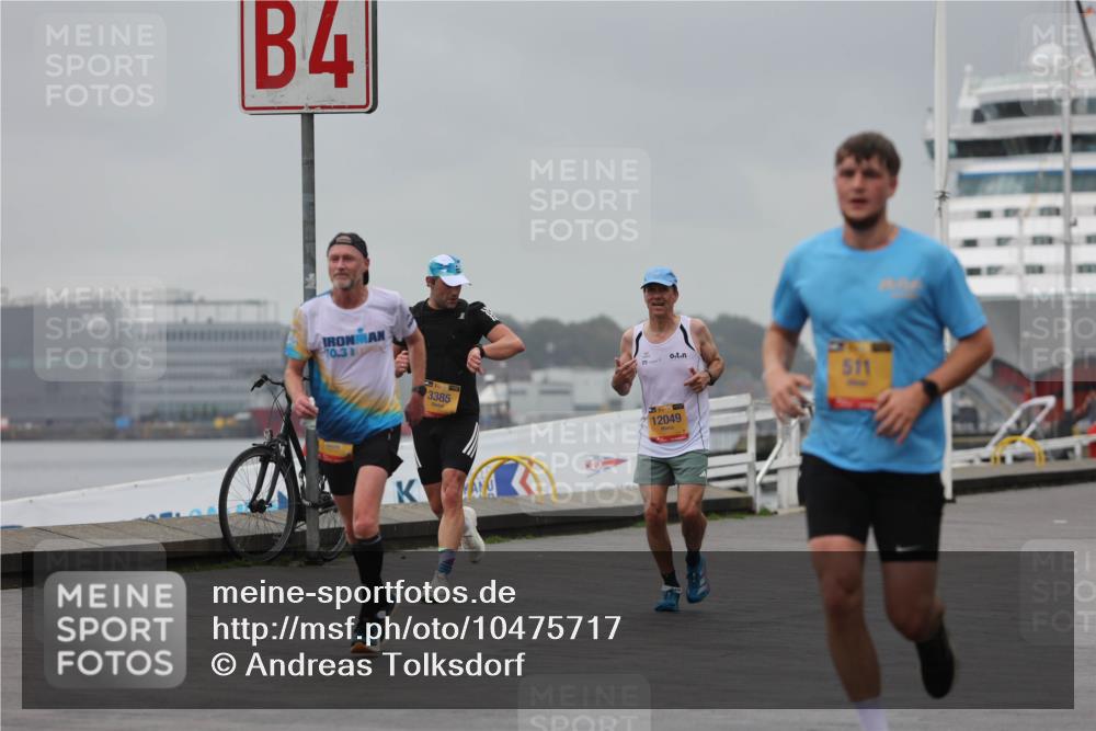13.09.2026 - Kiel Lauf Andreas Tolksdorf http://msf.ph/oto/10475717 13.09.2026 11:48:02 Kiellinie 4, 70, 3, 511, 39, 3385, 35, 12049 meine-sportfotos.de