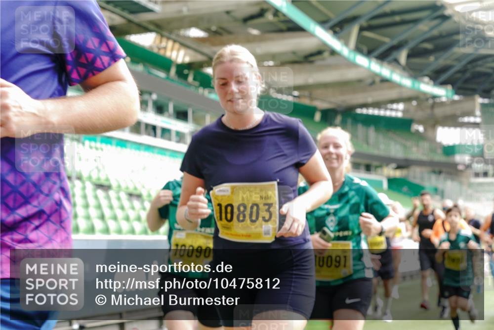 13.09.2026 - 21. swb-Marathon Bremen Michael Burmester http://msf.ph/oto/10475812 13.09.2026 10:39:01 Laufen im Stadion 10090, 10091, 10135, 10138, 10139, 10168, 10188, 10190, 10204, 10205, 10217, 10229, 10238, 10259, 10260, 10273, 10274, 10279, 10280, 10283, 10305, 10314, 10323, 10360, 10363, 10364, 10370, 10375, 10376, 10378, 10404, 10432, 10457, 10465, 10469, 10488, 10493, 10501, 10505, 10510, 10511, 10526, 10556, 10576, 10580, 10595, 10609, 10616, 10619, 10630, 10645, 10654, 10660, 10661, 10662, 10664, 10681, 10682, 10686, 10695, 10697, 10712, 10743, 10802, 10823 meine-sportfotos.de