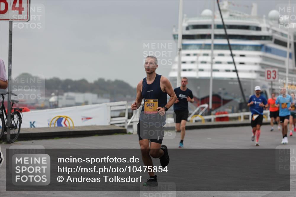 13.09.2026 - Kiel Lauf Andreas Tolksdorf http://msf.ph/oto/10475854 13.09.2026 11:48:21 Kiellinie 4, 3, 38, 9451 meine-sportfotos.de