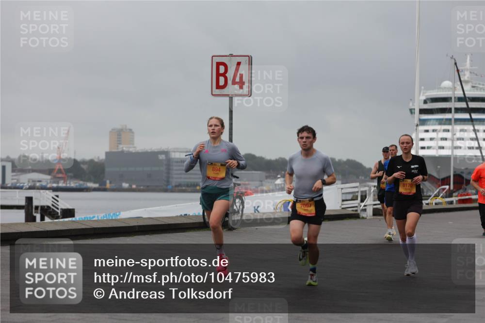 13.09.2026 - Kiel Lauf Andreas Tolksdorf http://msf.ph/oto/10475983 13.09.2026 11:48:33 Kiellinie 4, 894, 7097, 8170 meine-sportfotos.de