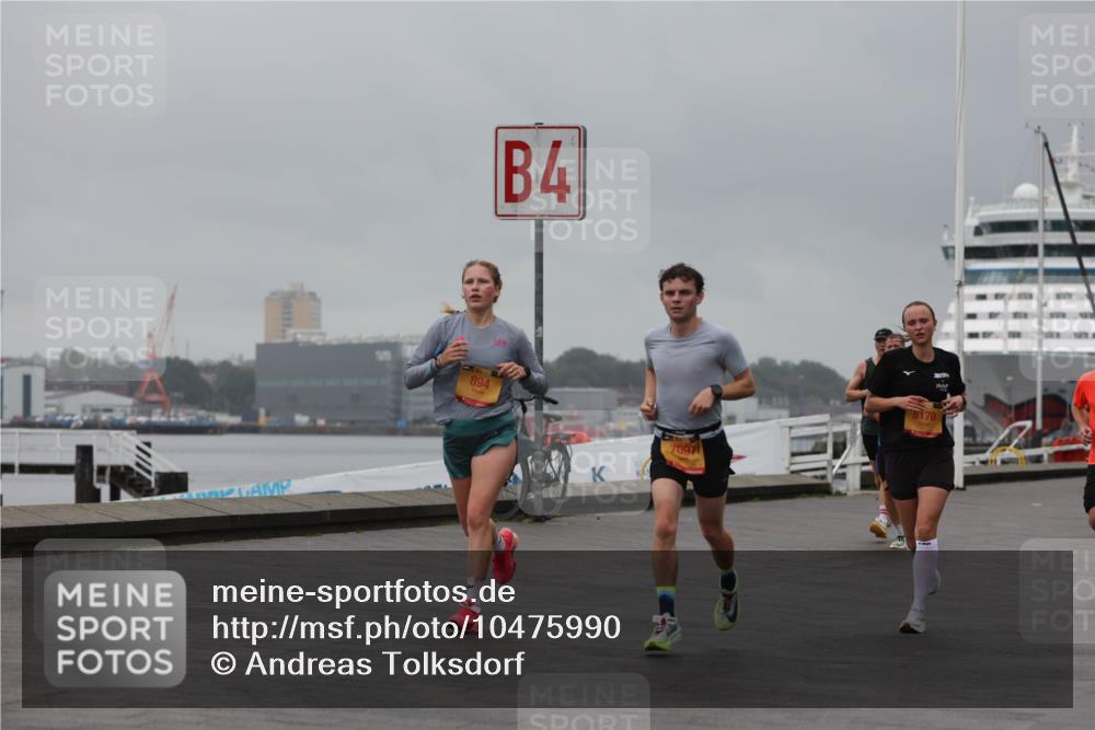 13.09.2026 - Kiel Lauf Andreas Tolksdorf http://msf.ph/oto/10475990 13.09.2026 11:48:33 Kiellinie 894, 4, 7097, 8170 meine-sportfotos.de