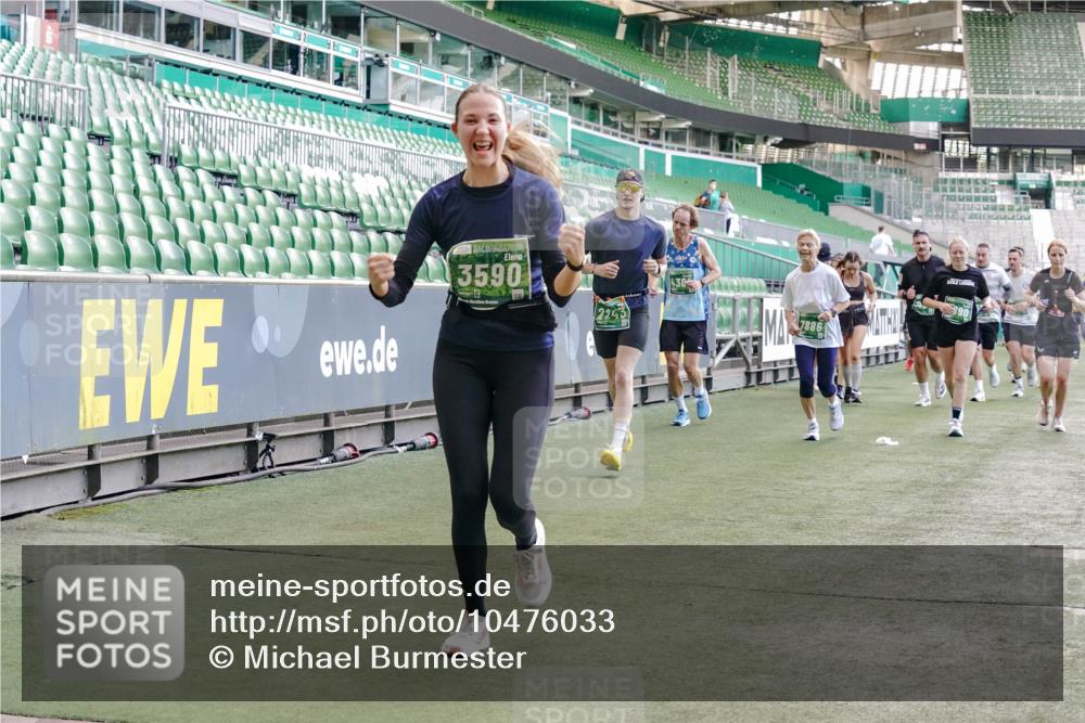 13.09.2026 - 21. swb-Marathon Bremen Michael Burmester http://msf.ph/oto/10476033 13.09.2026 13:16:49 Laufen im Stadion 134, 143, 153, 231, 267, 271, 449, 588, 598, 612, 653, 990, 1057, 1185, 1312, 1424, 1425, 1465, 1539, 1790, 1813, 1825, 1874, 1987, 2013, 2067, 2096, 2218, 2259, 2351, 2363, 2381, 2385, 2386, 2389, 2419, 2468, 2532, 2550, 2562, 2579, 2586, 2655, 2664, 2667, 2678, 2698, 2778, 2783, 2797, 2799, 2821, 2846, 2874, 2974, 2984, 2996, 3001, 3075, 3104, 3133, 3157, 3165, 3180, 3185, 3195, 3213, 3237, 3265, 3314, 3331, 3366, 3382, 3387, 3431, 3479, 3486, 3501, 3506, 3512 meine-sportfotos.de