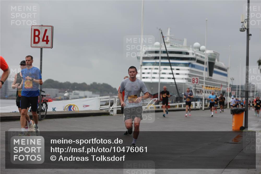 13.09.2026 - Kiel Lauf Andreas Tolksdorf http://msf.ph/oto/10476061 13.09.2026 11:48:37 Kiellinie 2926, 4, 7424, 3 meine-sportfotos.de