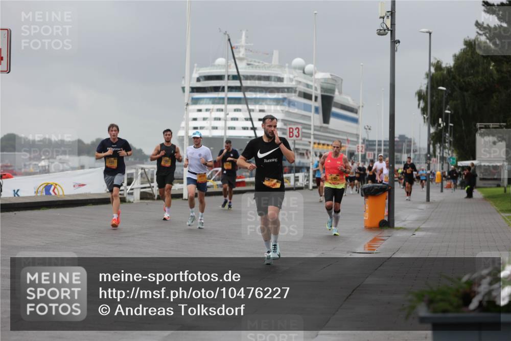 13.09.2026 - Kiel Lauf Andreas Tolksdorf http://msf.ph/oto/10476227 13.09.2026 11:48:53 Kiellinie 3 meine-sportfotos.de