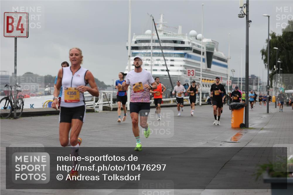 13.09.2026 - Kiel Lauf Andreas Tolksdorf http://msf.ph/oto/10476297 13.09.2026 11:49:05 Kiellinie 4, 4358, 2374, 3 meine-sportfotos.de