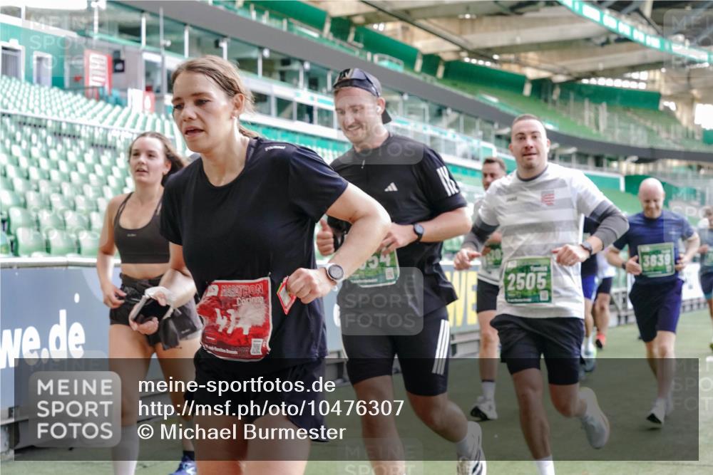 13.09.2026 - 21. swb-Marathon Bremen Michael Burmester http://msf.ph/oto/10476307 13.09.2026 13:16:56 Laufen im Stadion 134, 143, 153, 231, 267, 271, 449, 588, 598, 612, 653, 990, 1057, 1185, 1312, 1424, 1425, 1465, 1539, 1790, 1813, 1825, 1874, 1987, 2013, 2067, 2096, 2218, 2259, 2351, 2363, 2381, 2386, 2389, 2419, 2468, 2532, 2550, 2562, 2579, 2586, 2601, 2655, 2664, 2678, 2698, 2778, 2797, 2799, 2821, 2846, 2874, 2974, 2984, 2996, 3001, 3075, 3104, 3133, 3165, 3180, 3195, 3213, 3237, 3265, 3314, 3331, 3337, 3366, 3382, 3387, 3421, 3431, 3479, 3486, 3501, 3506, 3512, 3548 meine-sportfotos.de