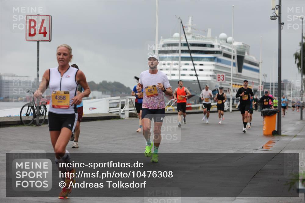 13.09.2026 - Kiel Lauf Andreas Tolksdorf http://msf.ph/oto/10476308 13.09.2026 11:49:05 Kiellinie 4, 4358, 39, 3, 2374 meine-sportfotos.de
