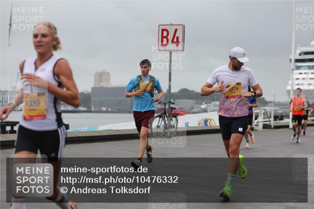 13.09.2026 - Kiel Lauf Andreas Tolksdorf http://msf.ph/oto/10476332 13.09.2026 11:49:06 Kiellinie 1358, 4, 2374 meine-sportfotos.de