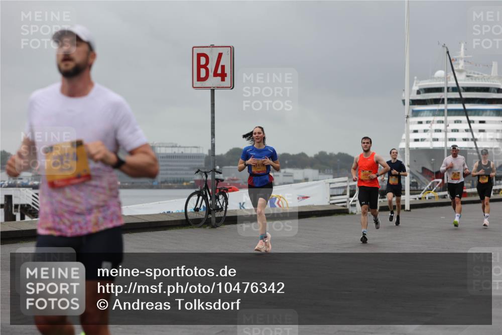 13.09.2026 - Kiel Lauf Andreas Tolksdorf http://msf.ph/oto/10476342 13.09.2026 11:49:08 Kiellinie 2374, 4, 245, 118 meine-sportfotos.de