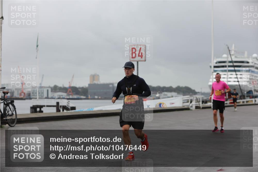 13.09.2026 - Kiel Lauf Andreas Tolksdorf http://msf.ph/oto/10476449 13.09.2026 11:49:18 Kiellinie 1, 4, 83 meine-sportfotos.de
