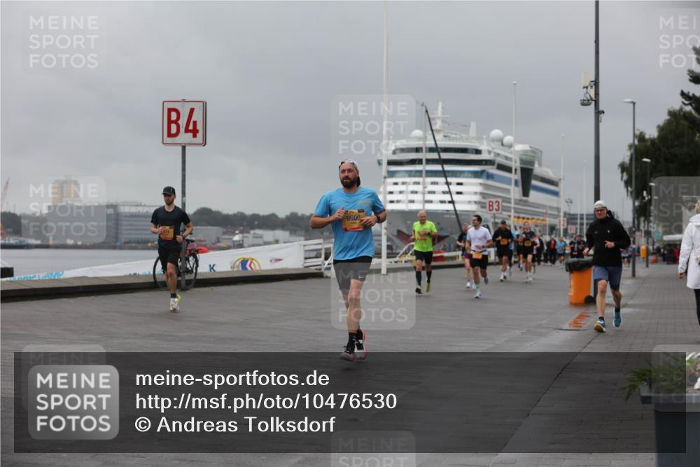13.09.2026 - Kiel Lauf Andreas Tolksdorf http://msf.ph/oto/10476530 13.09.2026 11:49:26 Kiellinie 4, 474, 9600, 3 meine-sportfotos.de