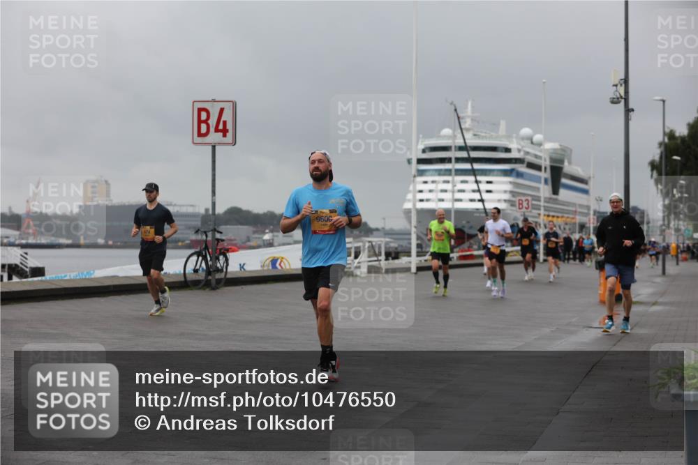 13.09.2026 - Kiel Lauf Andreas Tolksdorf http://msf.ph/oto/10476550 13.09.2026 11:49:26 Kiellinie 4, 474, 9606, 3 meine-sportfotos.de