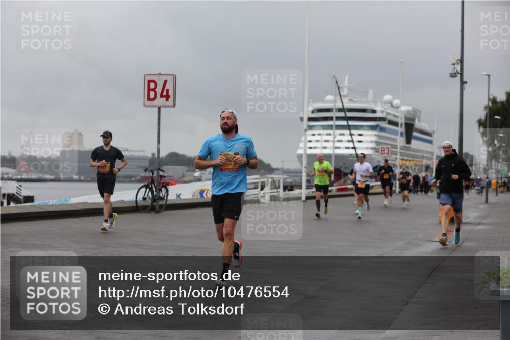 13.09.2026 - Kiel Lauf Andreas Tolksdorf http://msf.ph/oto/10476554 13.09.2026 11:49:26 Kiellinie 4, 209, 3 meine-sportfotos.de