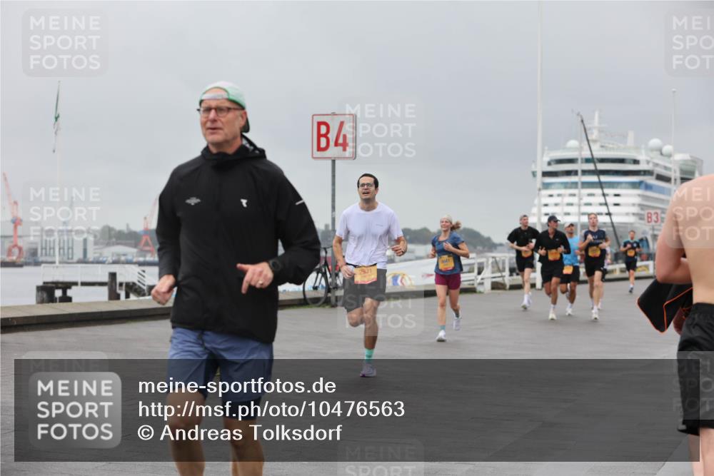 13.09.2026 - Kiel Lauf Andreas Tolksdorf http://msf.ph/oto/10476563 13.09.2026 11:49:32 Kiellinie 4, 2931, 3 meine-sportfotos.de