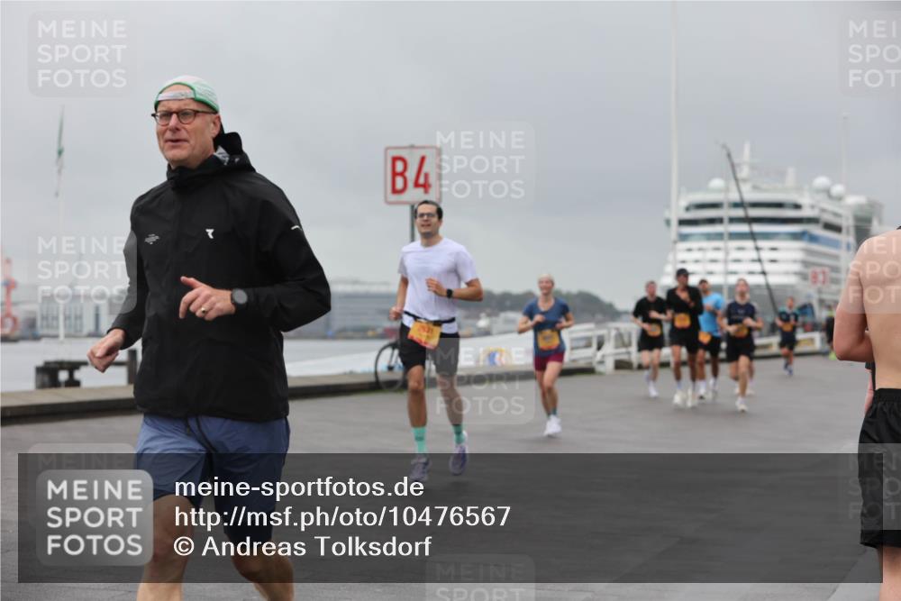 13.09.2026 - Kiel Lauf Andreas Tolksdorf http://msf.ph/oto/10476567 13.09.2026 11:49:33 Kiellinie 4 meine-sportfotos.de