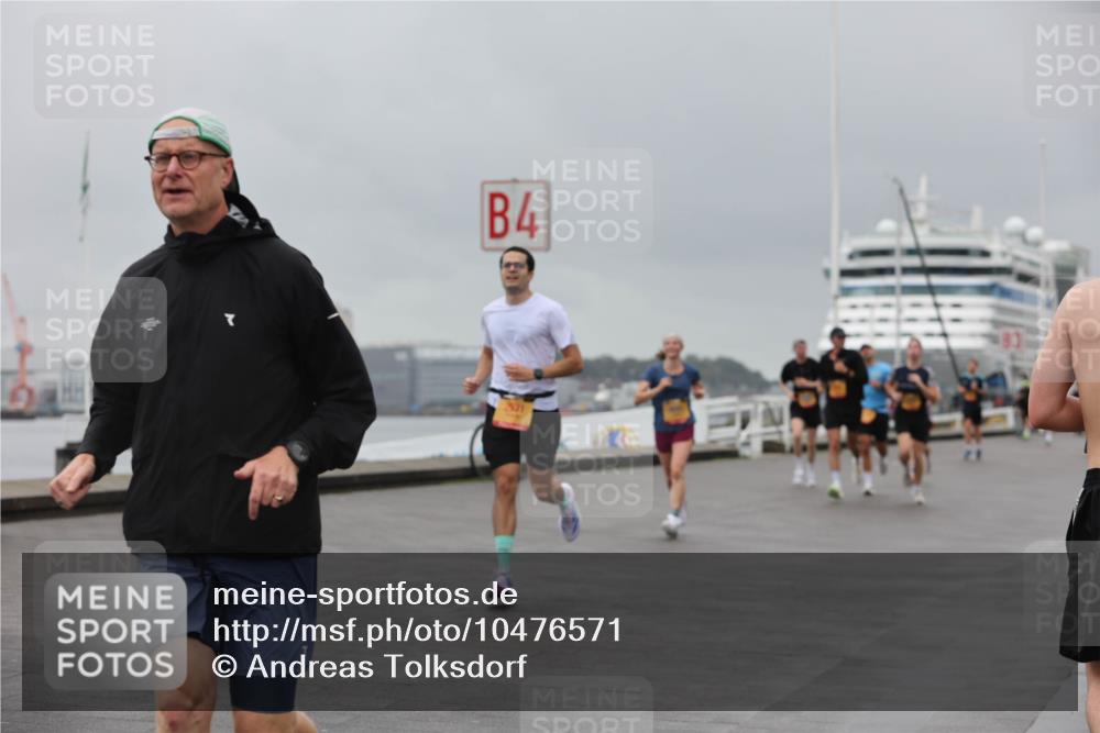 13.09.2026 - Kiel Lauf Andreas Tolksdorf http://msf.ph/oto/10476571 13.09.2026 11:49:33 Kiellinie 4 meine-sportfotos.de