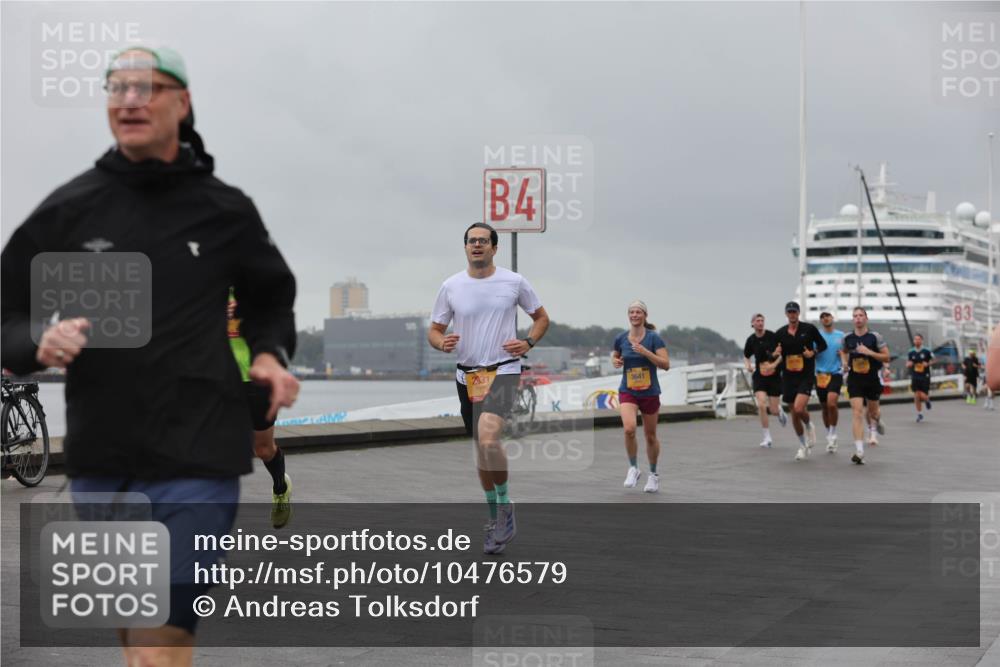 13.09.2026 - Kiel Lauf Andreas Tolksdorf http://msf.ph/oto/10476579 13.09.2026 11:49:33 Kiellinie 4, 2931, 3641, 3 meine-sportfotos.de