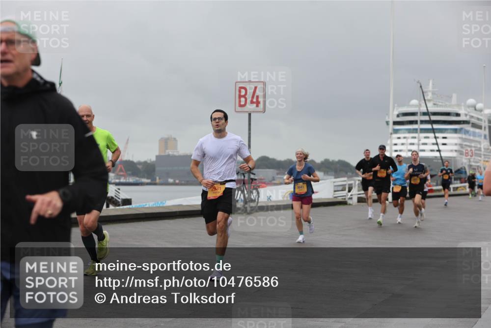 13.09.2026 - Kiel Lauf Andreas Tolksdorf http://msf.ph/oto/10476586 13.09.2026 11:49:33 Kiellinie 4, 2931, 3641, 3 meine-sportfotos.de
