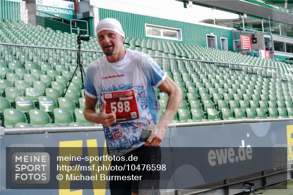 13.09.2026 - 21. swb-Marathon Bremen Michael Burmester http://msf.ph/oto/10476598 13.09.2026 13:17:03 Laufen im Stadion 134, 143, 153, 231, 267, 271, 311, 449, 588, 598, 612, 653, 990, 1057, 1185, 1312, 1424, 1425, 1465, 1539, 1790, 1813, 1825, 1874, 1987, 2013, 2067, 2096, 2218, 2259, 2351, 2363, 2381, 2389, 2419, 2468, 2532, 2550, 2562, 2579, 2586, 2601, 2647, 2655, 2664, 2678, 2698, 2778, 2797, 2799, 2821, 2846, 2974, 2984, 2996, 3001, 3104, 3133, 3165, 3180, 3195, 3213, 3237, 3314, 3331, 3337, 3366, 3382, 3387, 3421, 3431, 3479, 3486, 3501, 3506, 3512, 3548 meine-sportfotos.de