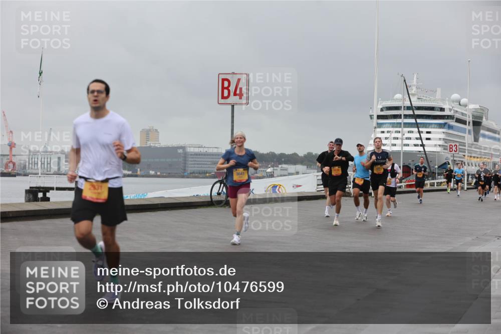 13.09.2026 - Kiel Lauf Andreas Tolksdorf http://msf.ph/oto/10476599 13.09.2026 11:49:34 Kiellinie 4, 3641, 456, 3 meine-sportfotos.de