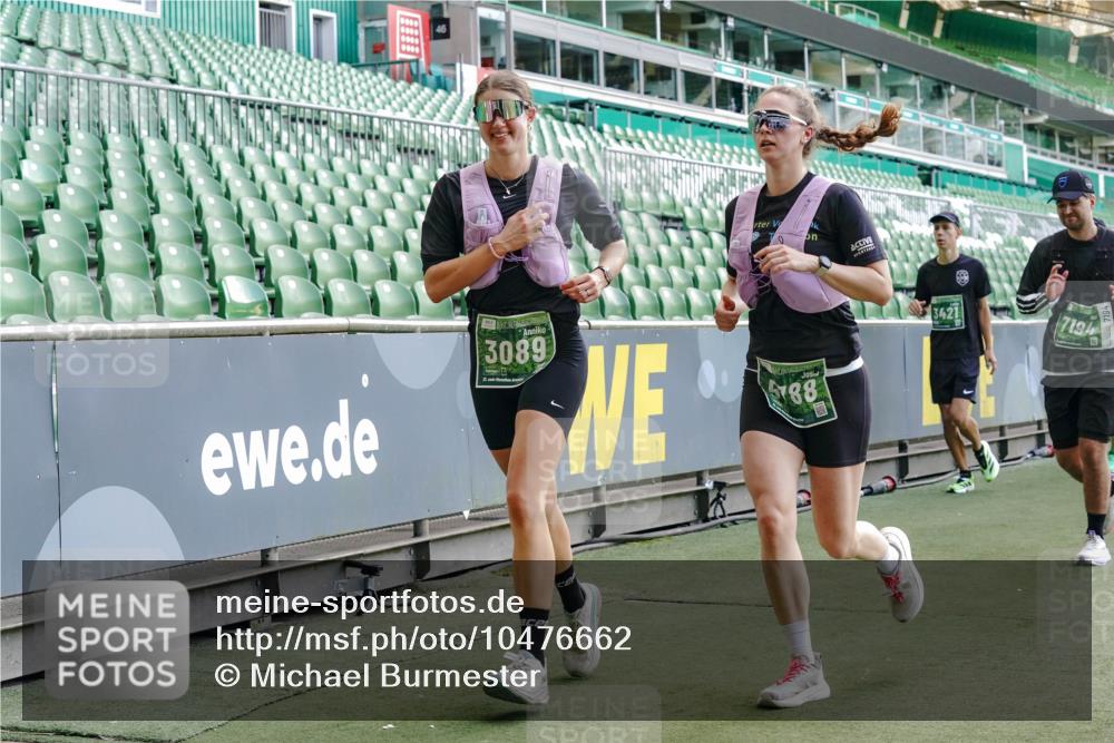 13.09.2026 - 21. swb-Marathon Bremen Michael Burmester http://msf.ph/oto/10476662 13.09.2026 13:17:05 Laufen im Stadion 134, 143, 153, 231, 267, 271, 311, 449, 588, 598, 612, 653, 990, 1057, 1185, 1312, 1424, 1425, 1465, 1539, 1790, 1813, 1825, 1874, 1987, 2013, 2067, 2096, 2218, 2259, 2351, 2363, 2381, 2389, 2419, 2468, 2532, 2550, 2562, 2579, 2586, 2601, 2647, 2655, 2664, 2678, 2698, 2778, 2797, 2799, 2821, 2846, 2974, 2984, 2996, 3001, 3104, 3133, 3180, 3195, 3213, 3237, 3314, 3331, 3337, 3366, 3382, 3387, 3421, 3431, 3479, 3486, 3501, 3506, 3512, 3548 meine-sportfotos.de