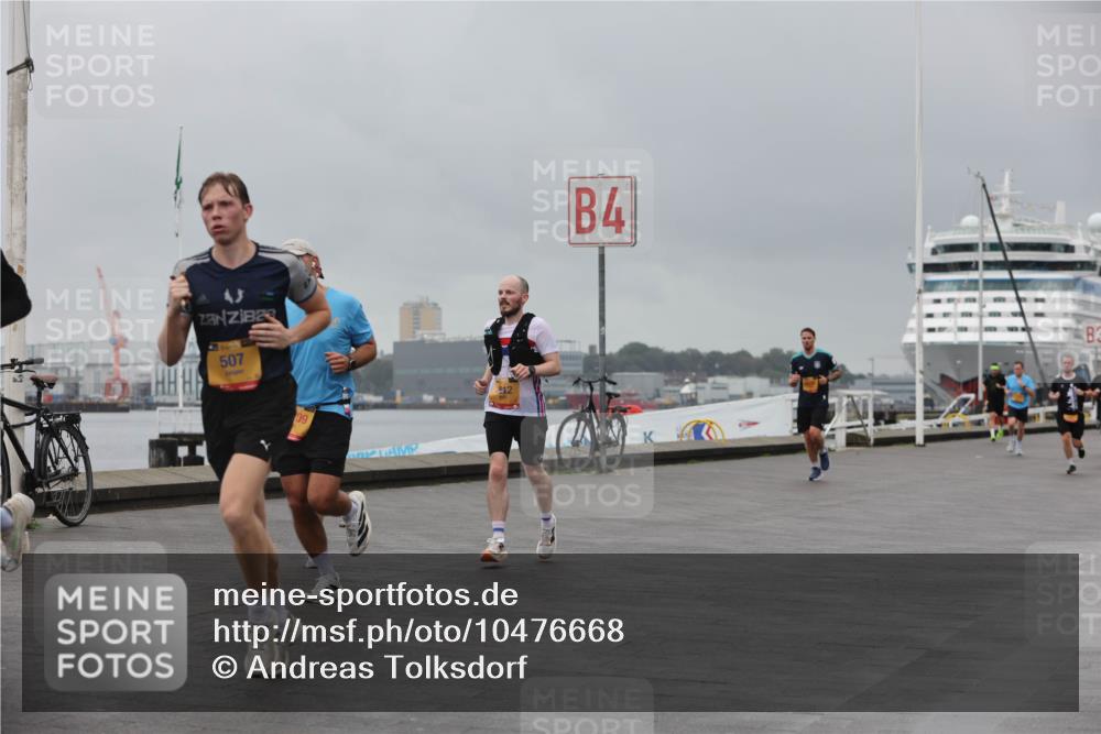 13.09.2026 - Kiel Lauf Andreas Tolksdorf http://msf.ph/oto/10476668 13.09.2026 11:49:39 Kiellinie 507, 09, 4, 3 meine-sportfotos.de