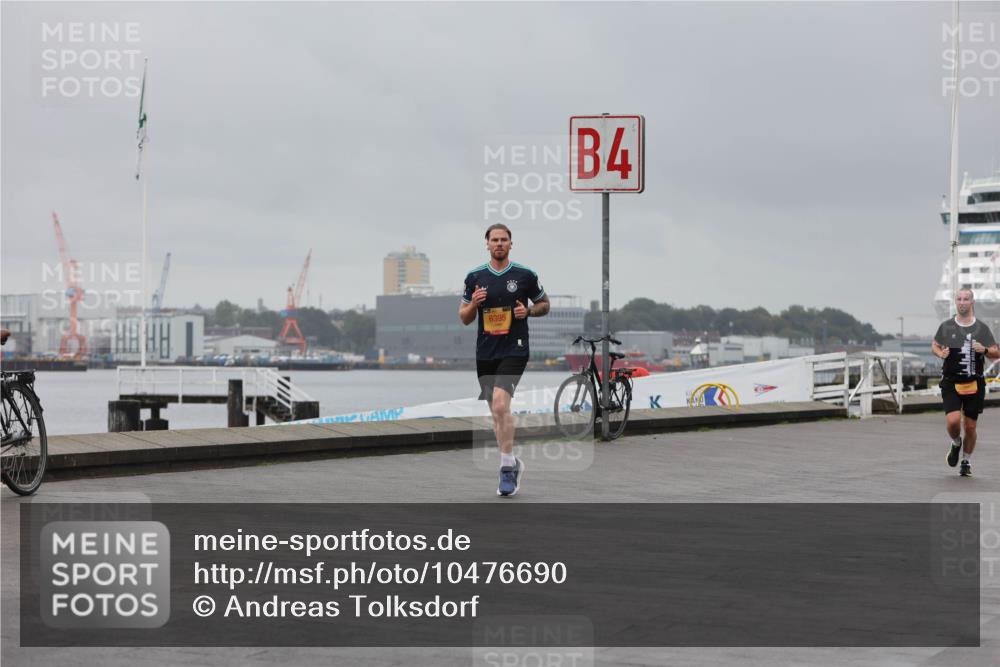 13.09.2026 - Kiel Lauf Andreas Tolksdorf http://msf.ph/oto/10476690 13.09.2026 11:49:43 Kiellinie 6395, 4 meine-sportfotos.de