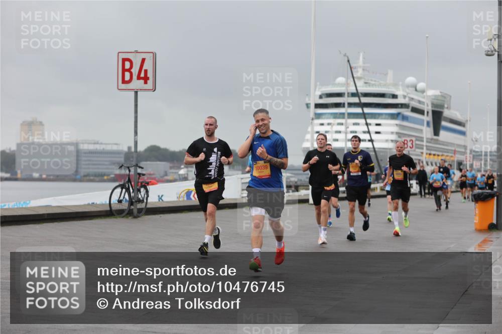 13.09.2026 - Kiel Lauf Andreas Tolksdorf http://msf.ph/oto/10476745 13.09.2026 11:49:45 Kiellinie 4, 10039, 5845, 83 meine-sportfotos.de