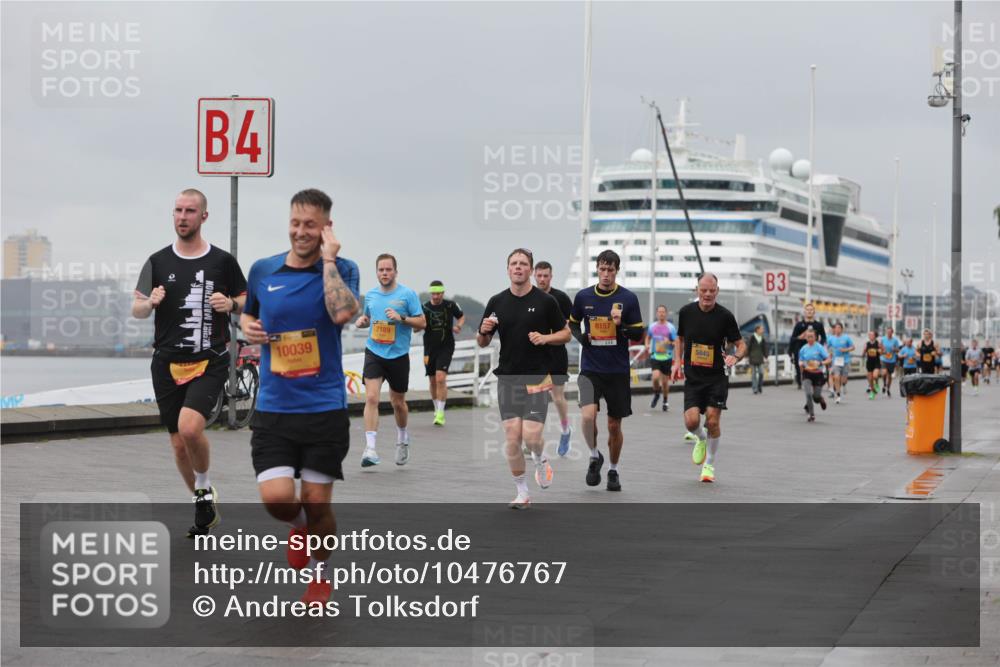 13.09.2026 - Kiel Lauf Andreas Tolksdorf http://msf.ph/oto/10476767 13.09.2026 11:49:46 Kiellinie 4, 10039, 34 meine-sportfotos.de