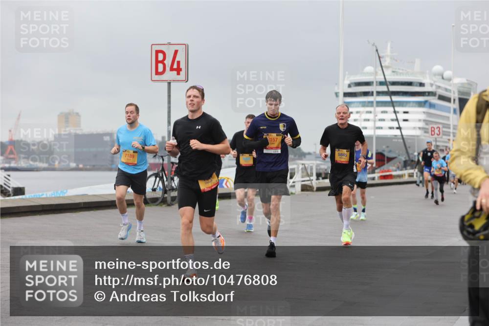 13.09.2026 - Kiel Lauf Andreas Tolksdorf http://msf.ph/oto/10476808 13.09.2026 11:49:48 Kiellinie 7189, 4, 157, 5845, 3 meine-sportfotos.de