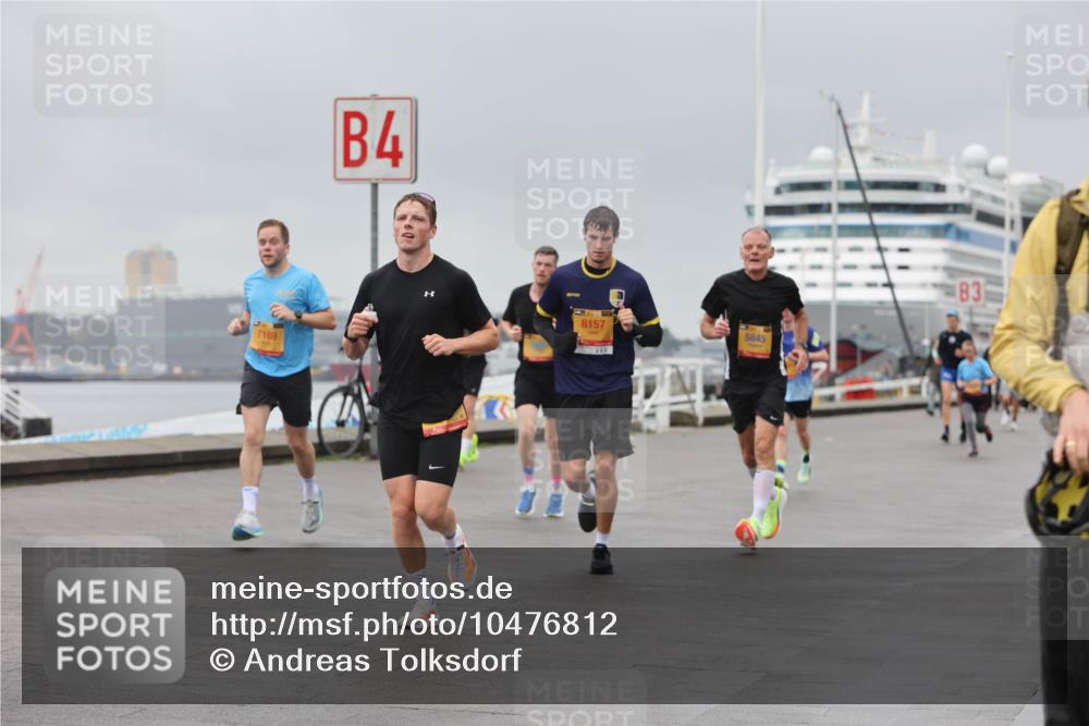 13.09.2026 - Kiel Lauf Andreas Tolksdorf http://msf.ph/oto/10476812 13.09.2026 11:49:48 Kiellinie 7189, 4, 8157, 209, 5845, 3 meine-sportfotos.de