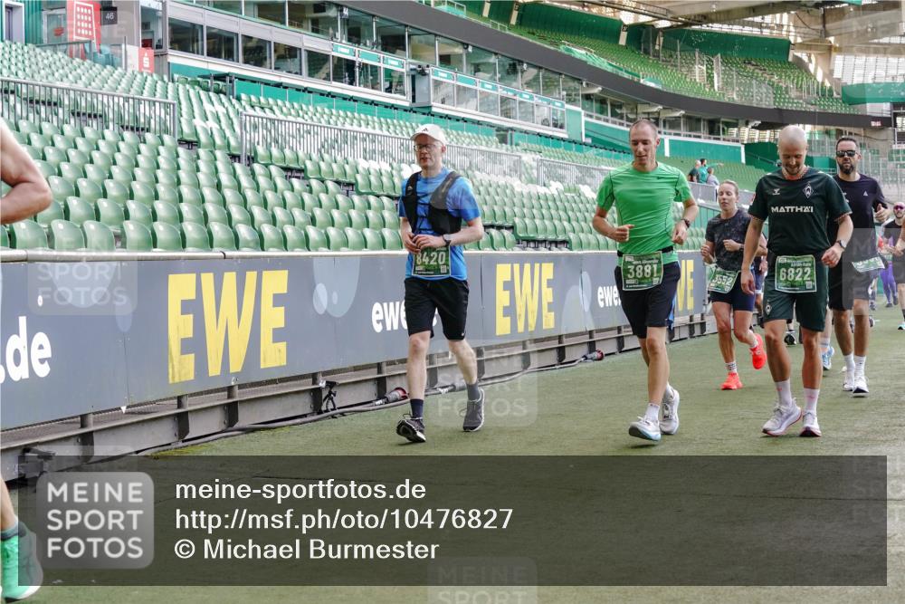 13.09.2026 - 21. swb-Marathon Bremen Michael Burmester http://msf.ph/oto/10476827 13.09.2026 13:17:10 Laufen im Stadion 134, 153, 231, 267, 271, 311, 449, 588, 598, 612, 653, 990, 1057, 1185, 1312, 1424, 1425, 1465, 1539, 1790, 1813, 1825, 1987, 2013, 2067, 2096, 2218, 2259, 2351, 2363, 2381, 2389, 2419, 2468, 2532, 2550, 2562, 2579, 2586, 2601, 2647, 2655, 2664, 2678, 2698, 2778, 2797, 2799, 2821, 2846, 2974, 2984, 2996, 3001, 3104, 3133, 3180, 3195, 3213, 3237, 3314, 3331, 3337, 3366, 3387, 3421, 3431, 3479, 3486, 3501, 3506, 3512, 3548, 3654 meine-sportfotos.de