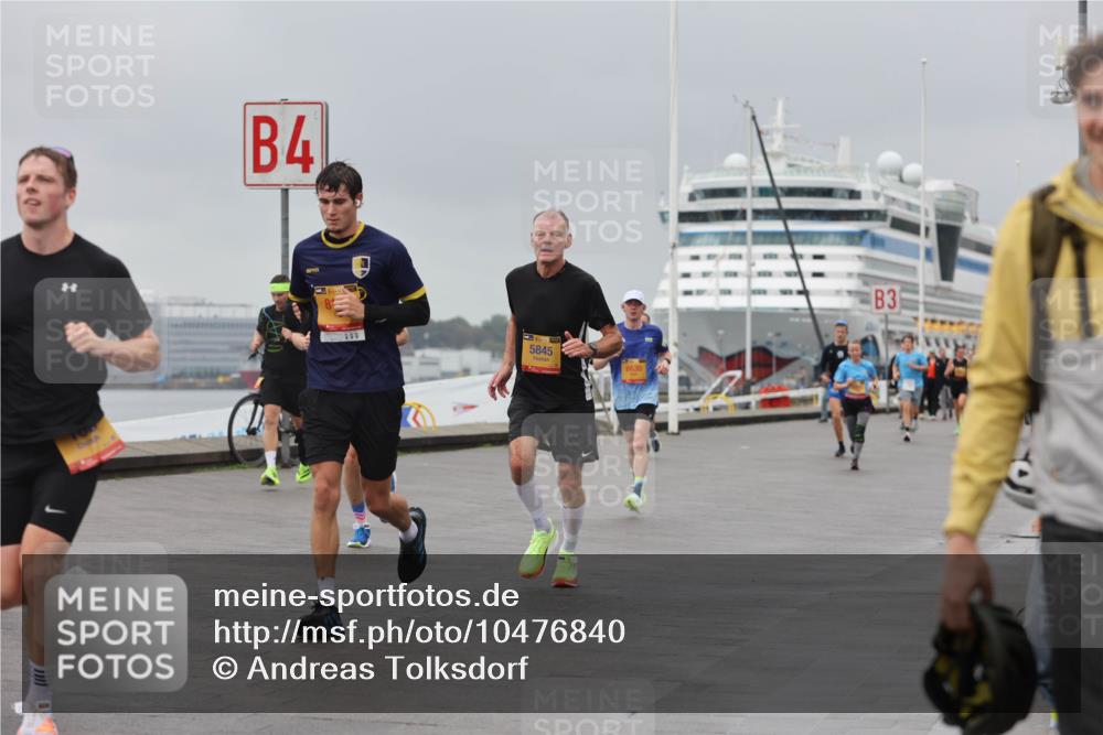 13.09.2026 - Kiel Lauf Andreas Tolksdorf http://msf.ph/oto/10476840 13.09.2026 11:49:49 Kiellinie 4, 000, 39, 5845, 6630, 3 meine-sportfotos.de