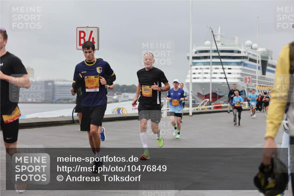 13.09.2026 - Kiel Lauf Andreas Tolksdorf http://msf.ph/oto/10476849 13.09.2026 11:49:50 Kiellinie 6, 1, 38, 8157, 5845, 6630, 3 meine-sportfotos.de