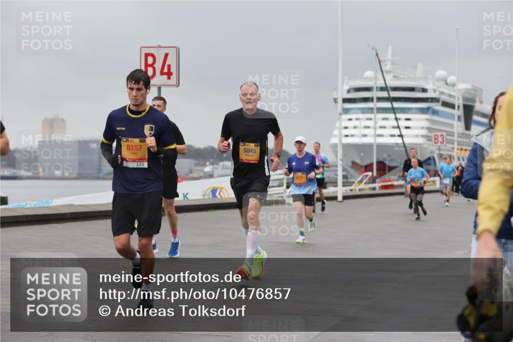 13.09.2026 - Kiel Lauf Andreas Tolksdorf http://msf.ph/oto/10476857 13.09.2026 11:49:50 Kiellinie 8157, 1000, 4, 5845, 3 meine-sportfotos.de