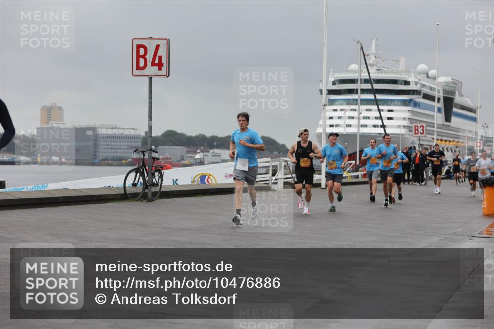 13.09.2026 - Kiel Lauf Andreas Tolksdorf http://msf.ph/oto/10476886 13.09.2026 11:49:59 Kiellinie 4, 3, 81 meine-sportfotos.de