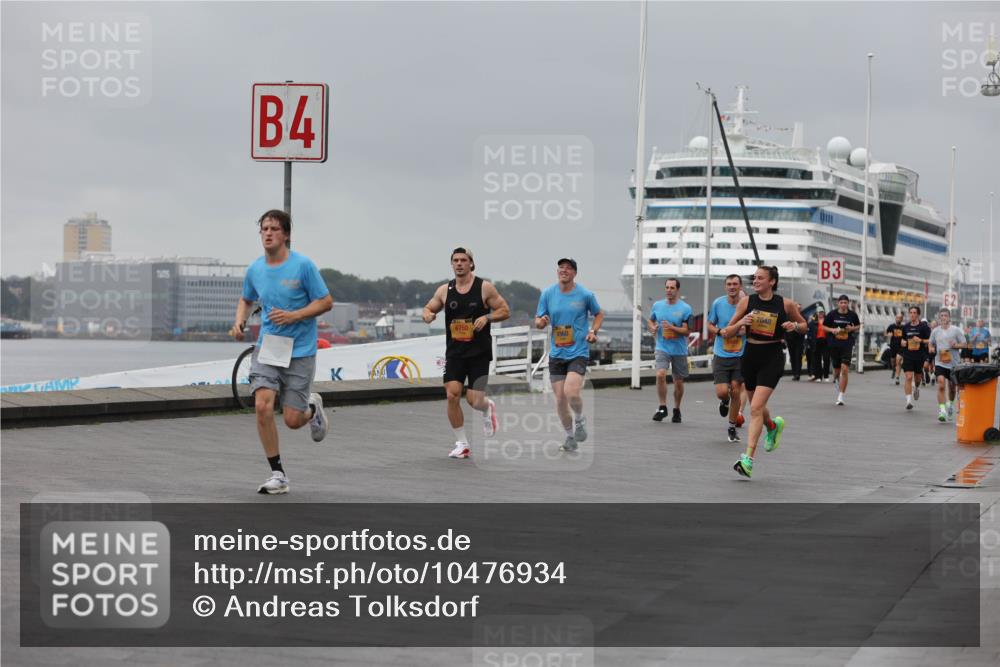 13.09.2026 - Kiel Lauf Andreas Tolksdorf http://msf.ph/oto/10476934 13.09.2026 11:50:01 Kiellinie 4, 4750, 7048, 3 meine-sportfotos.de