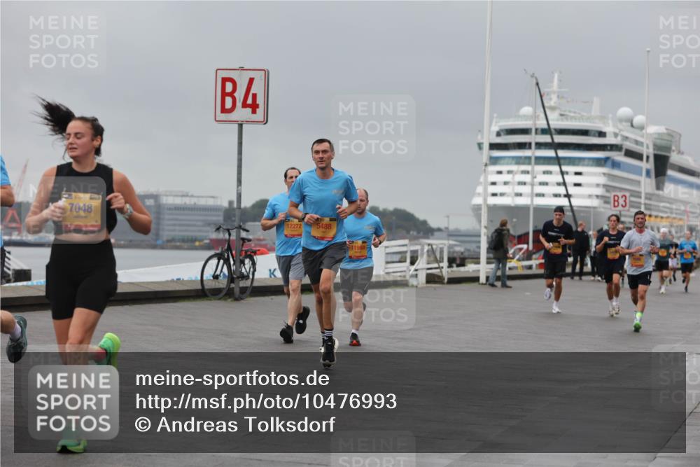 13.09.2026 - Kiel Lauf Andreas Tolksdorf http://msf.ph/oto/10476993 13.09.2026 11:50:05 Kiellinie 4, 7048, 12272, 5488, 11968, 3 meine-sportfotos.de