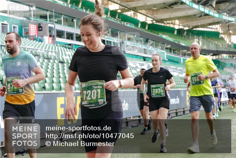 13.09.2026 - 21. swb-Marathon Bremen Michael Burmester http://msf.ph/oto/10477045 13.09.2026 13:17:16 Laufen im Stadion 134, 153, 231, 267, 271, 311, 404, 449, 588, 598, 612, 653, 837, 990, 1057, 1185, 1312, 1424, 1425, 1465, 1539, 1790, 1813, 1825, 1844, 1987, 2013, 2056, 2067, 2096, 2218, 2259, 2351, 2363, 2381, 2389, 2419, 2468, 2532, 2550, 2562, 2579, 2586, 2601, 2647, 2655, 2664, 2678, 2698, 2778, 2797, 2799, 2821, 2846, 2893, 2974, 2984, 2996, 3001, 3104, 3133, 3146, 3180, 3195, 3210, 3213, 3237, 3314, 3331, 3337, 3366, 3387, 3421, 3431, 3479, 3501, 3506, 3512, 3548, 3633, 3654 meine-sportfotos.de
