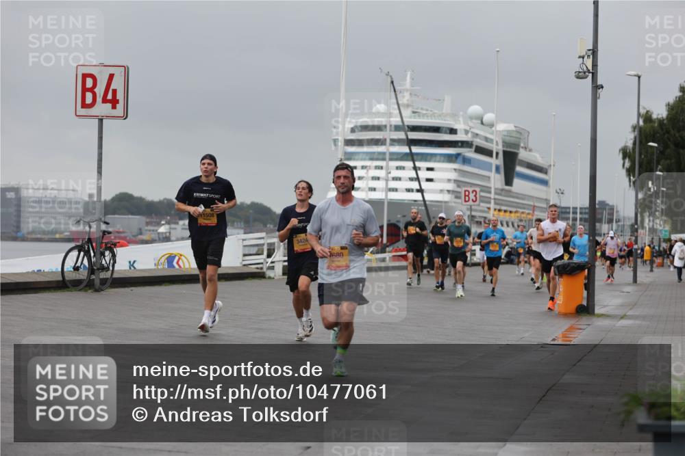 13.09.2026 - Kiel Lauf Andreas Tolksdorf http://msf.ph/oto/10477061 13.09.2026 11:50:10 Kiellinie 4, 1508, 3424, 1680, 3 meine-sportfotos.de