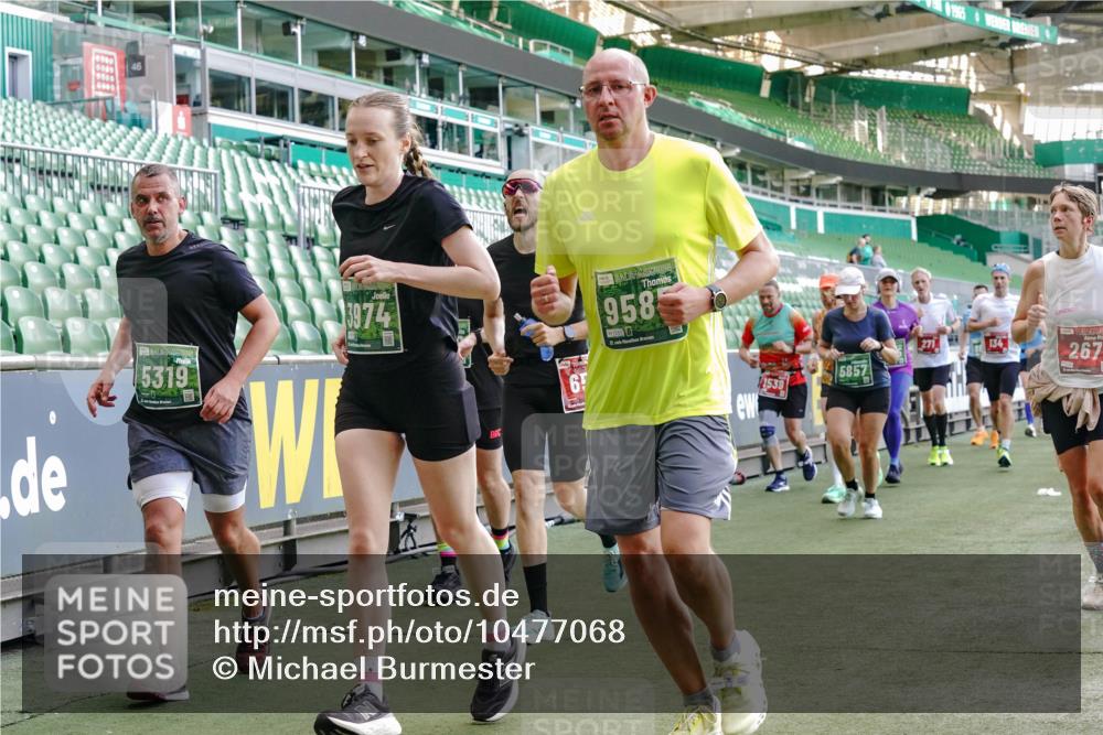 13.09.2026 - 21. swb-Marathon Bremen Michael Burmester http://msf.ph/oto/10477068 13.09.2026 13:17:17 Laufen im Stadion 134, 153, 231, 267, 271, 311, 404, 449, 588, 598, 612, 653, 732, 837, 990, 1057, 1185, 1312, 1424, 1425, 1465, 1539, 1790, 1813, 1825, 1844, 1987, 2013, 2056, 2067, 2096, 2259, 2351, 2358, 2363, 2381, 2389, 2419, 2468, 2532, 2550, 2562, 2579, 2586, 2601, 2647, 2655, 2664, 2678, 2698, 2778, 2797, 2799, 2821, 2846, 2893, 2974, 2984, 2996, 3001, 3104, 3133, 3146, 3180, 3195, 3210, 3213, 3237, 3314, 3331, 3337, 3366, 3387, 3421, 3431, 3479, 3501, 3506, 3512, 3548, 3633, 3654 meine-sportfotos.de