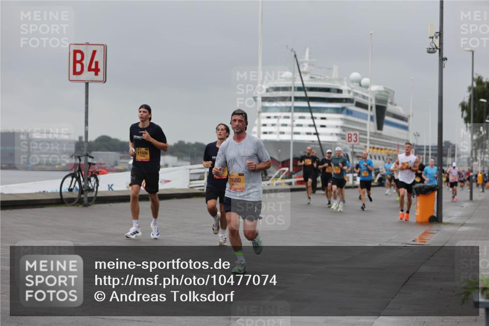 13.09.2026 - Kiel Lauf Andreas Tolksdorf http://msf.ph/oto/10477074 13.09.2026 11:50:10 Kiellinie 4, 11508, 7680, 3 meine-sportfotos.de